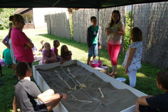 20180000 Nyari napkozi 2018 Nyari taborok a Jozsef Attila Muzeumban25