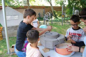 20180000 Nyari napkozi 2018 Nyari taborok a Jozsef Attila Muzeumban31