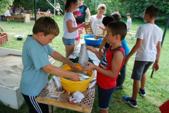 20180000 Nyari napkozi 2018 Nyari taborok a Jozsef Attila Muzeumban52