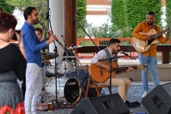 20180600 Zenepaviloni koncertek 2018 junius-augusztus01