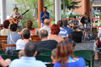 20180600 Zenepaviloni koncertek 2018 junius-augusztus02