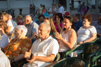 20180600 Zenepaviloni koncertek 2018 junius-augusztus12